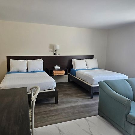 Leelas Villa Inn Flesherton エクステリア 写真