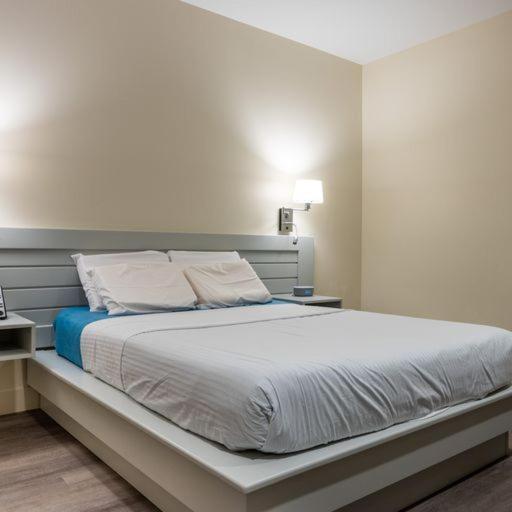 Leelas Villa Inn Flesherton エクステリア 写真