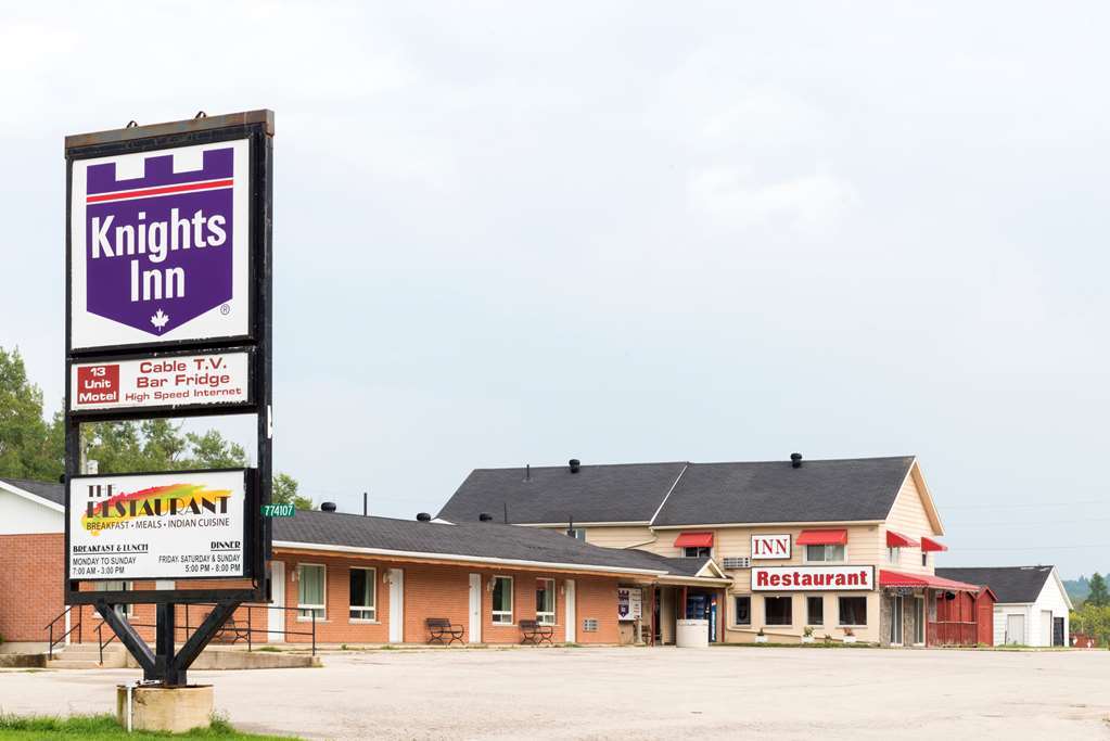 Leelas Villa Inn Flesherton エクステリア 写真